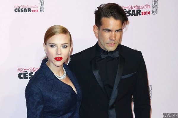 Report: Scarlett Johansson Marries Romain Dauriac in Secret Nuptials