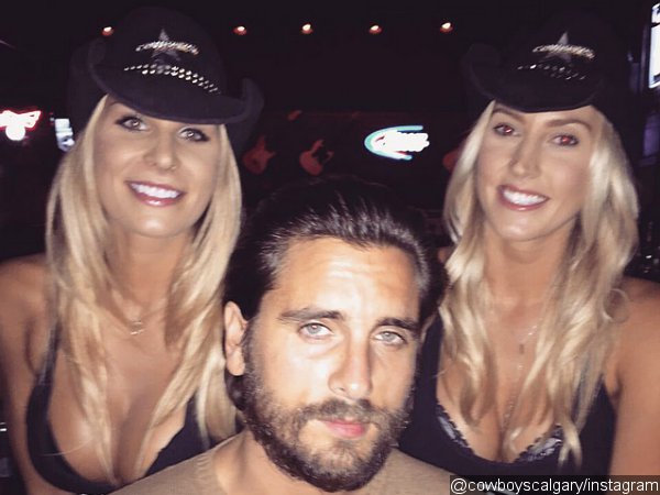 Scott Disick Parties With Two Blonde 'Cowbabes' at Canada Nightclub