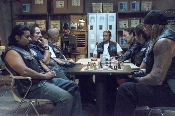 'Sons of Anarchy' Mayans Spin-Off May Bring Back Original Characters