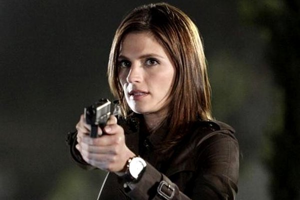 Stana Katic Signed on to Return for 'Castle' Season 8