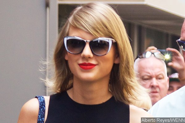 Taylor Swift Concert Wristband Saves Three Teenagers' Lives
