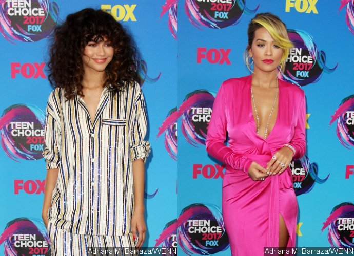 Teen Choice Awards 2017: Zendaya Wears Pajamas on Blue Carpet, Rita Ora Bares Cleavage