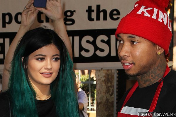 Tyga and Kylie Jenner Serve Thanksgiving Meals for Homeless People