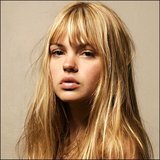 Aimee Teegarden Profile Photo