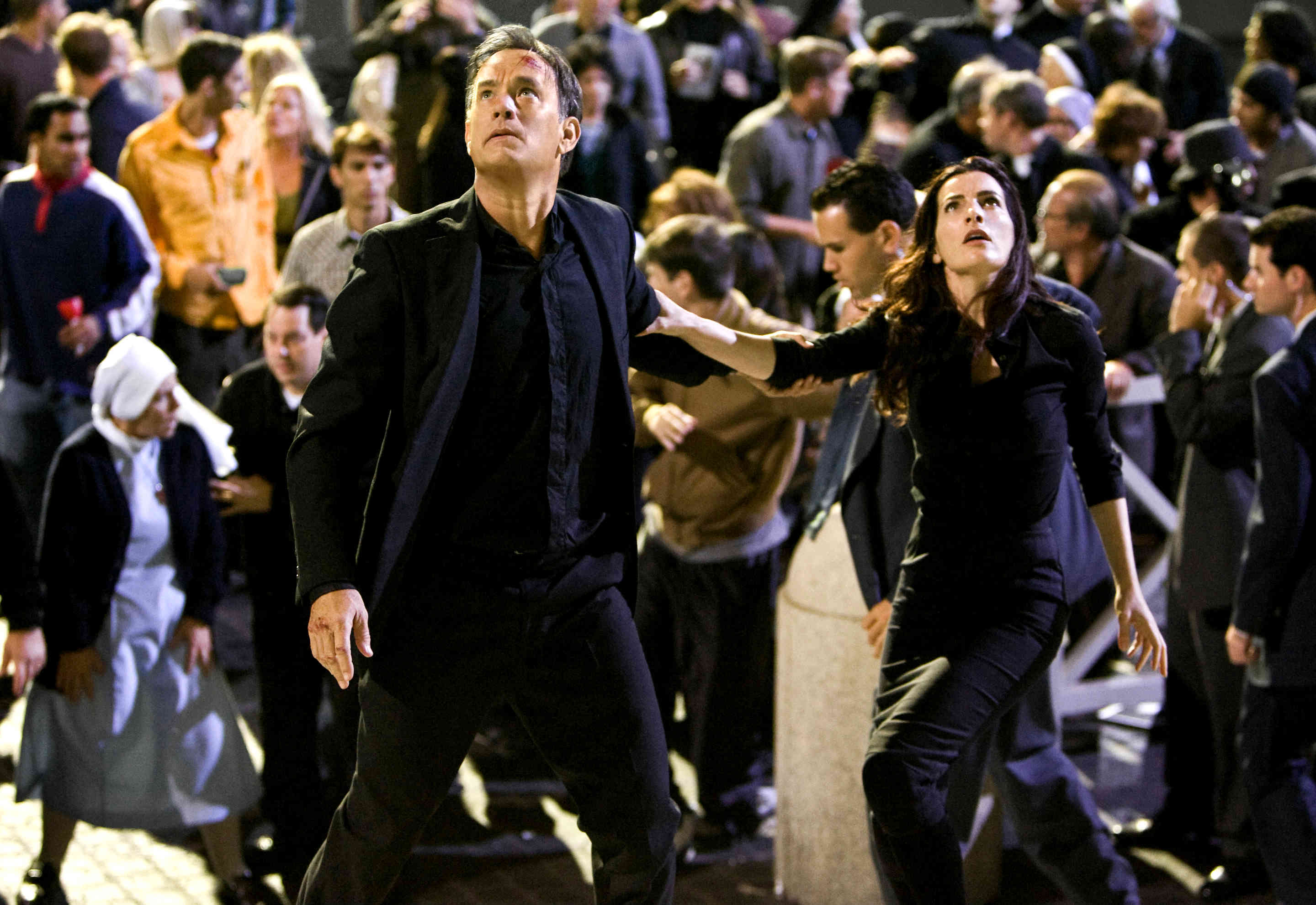 Том хэнкс ангелы и демоны. Профессор лэнгдон. Стеллан скарсгард ангелы и демоны. Том хэнкс код да винчи. Том хэнкс ангелы и демоны.