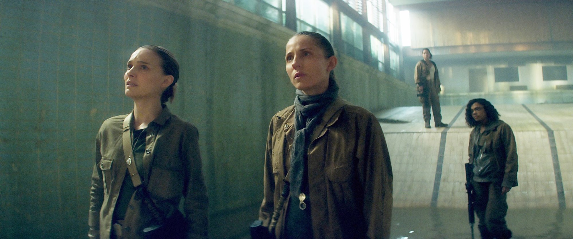 Natalie Portman stars as Lena and Tuva Novotny stars as Cass Sheppard in Paramount Pictures' Annihilation (2018)