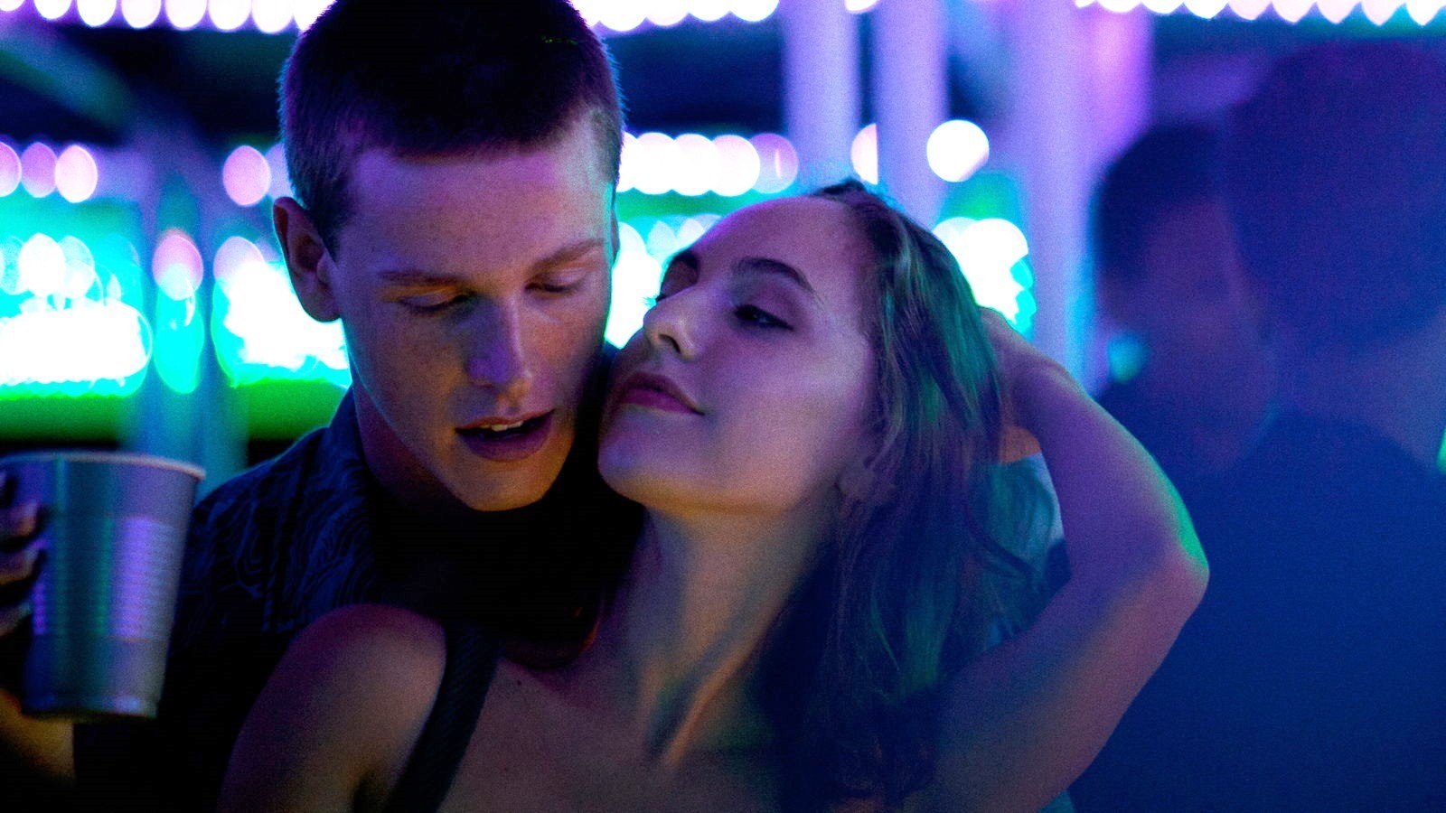 Harris Dickinson stars as Frankie and Madeline Weinstein stars as Simone in Neon's Beach Rats (2017)