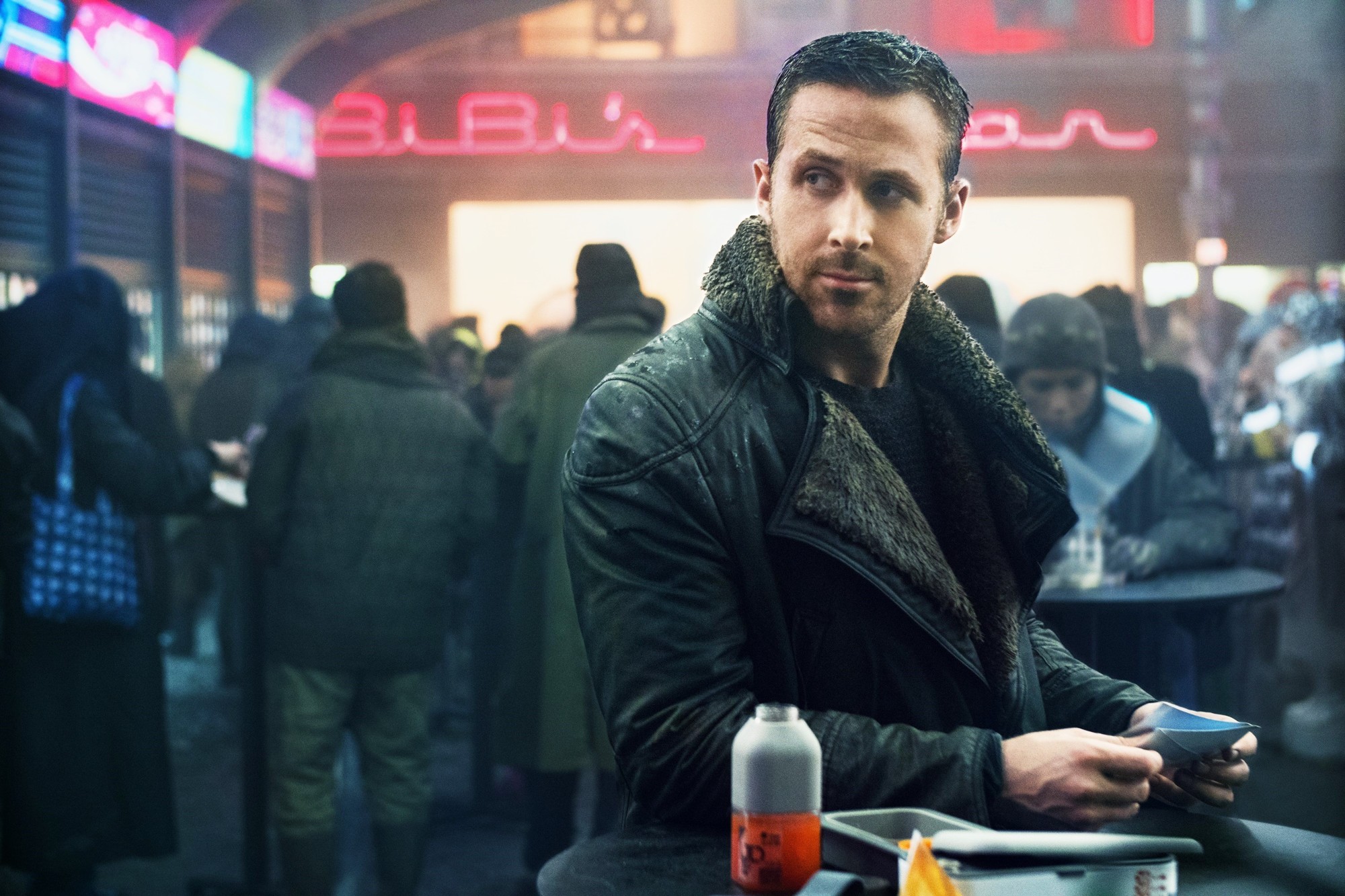 Ryan Gosling stars as Officer K in Warner Bros. Pictures' Blade Runner 2049 (2017)