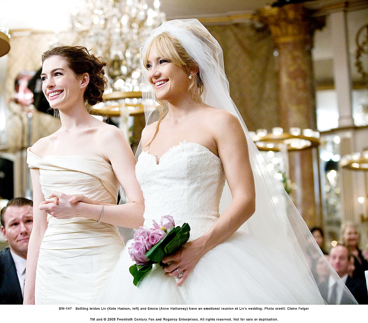 Anne Hathaway stars as Emma and Kate Hudson stars as Liv in Fox 2000 Pictures' Bride Wars (2009). Photo credit by Claire Folger.