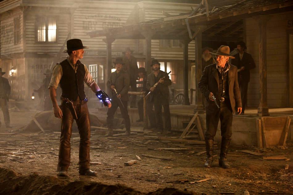 Daniel Craig stars as Jake Lonergan and Harrison Ford stars as Col. Woodrow Dolarhyde in DreamWorks Pictures' Cowboys and Aliens (2011)