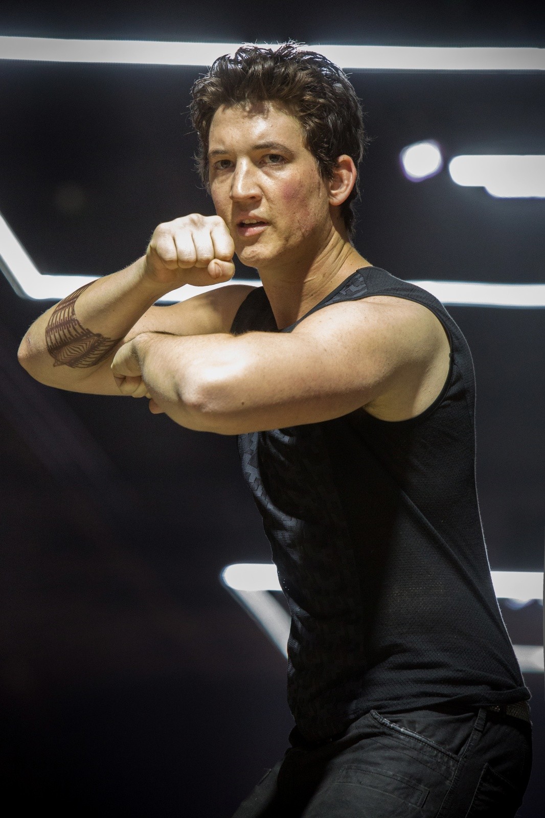 Miles Teller stars as Peter in Summit Entertainment's Divergent (2014)