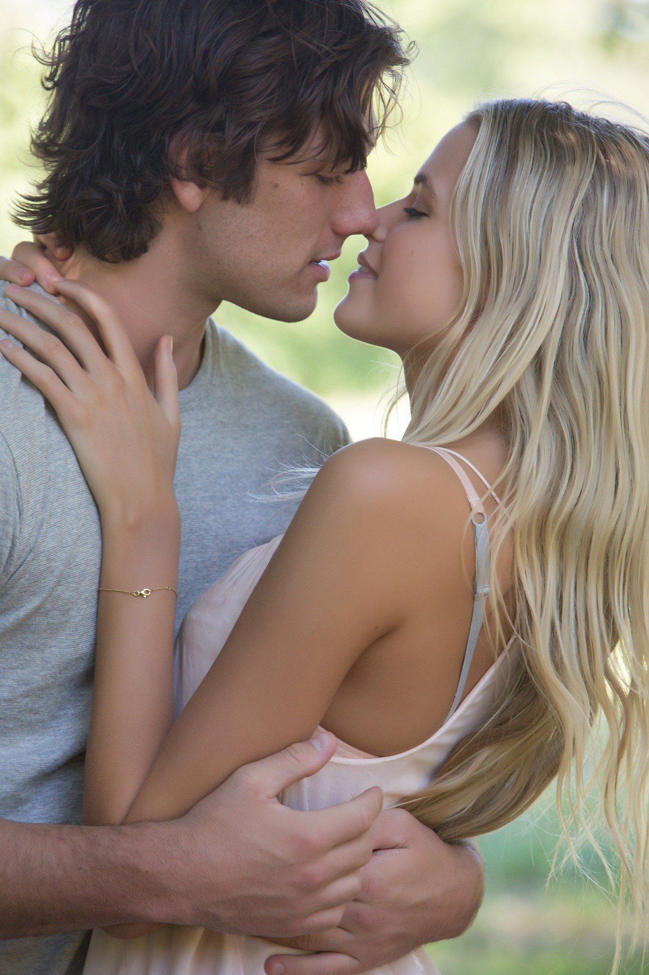 Alex Pettyfer stars as David Elliot and Gabriella Wilde stars as Jade Butterfield in Universal Pictures' Endless Love (2014)