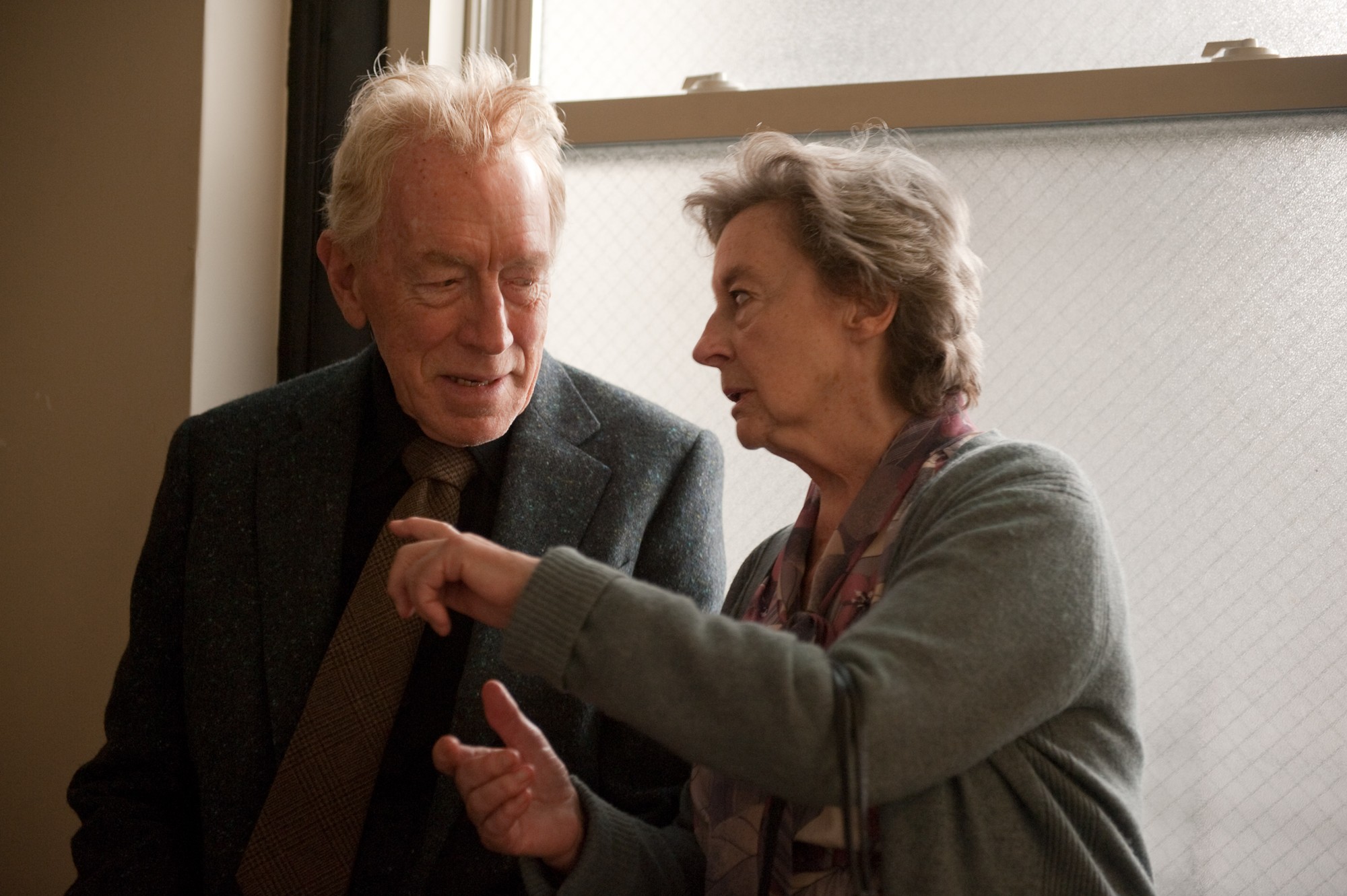 Max von Sydow stars as Thomas Schell Sr. and Zoe Caldwell stars as Oskar's Grandmother in Warner Bros. Pictures' Extremely Loud and Incredibly Close (2012)