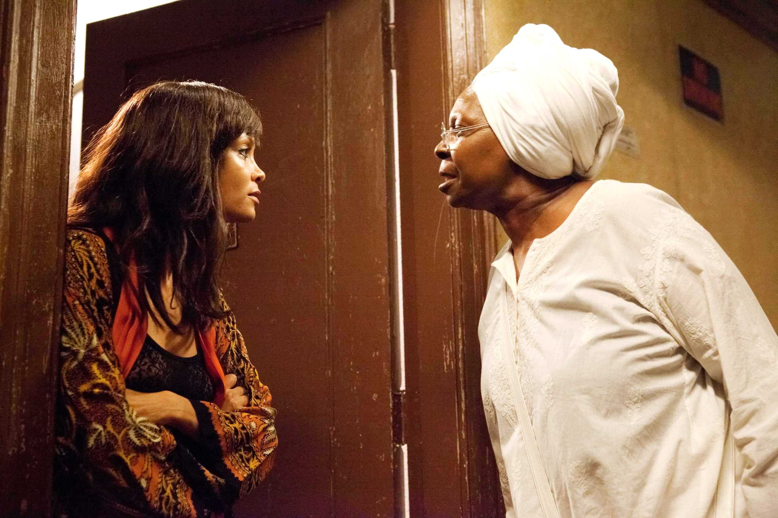 Thandie Newton stars as Tangie / Orange and Whoopi Goldberg stars as Alice / White in Lionsgate Films' For Colored Girls (2010). Photo credit by: Quantrell.