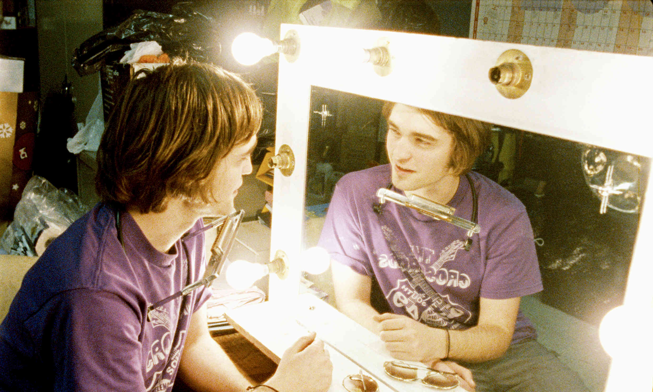 Robert Pattinson stars as Art in IFC Films' How to Be (2009)
