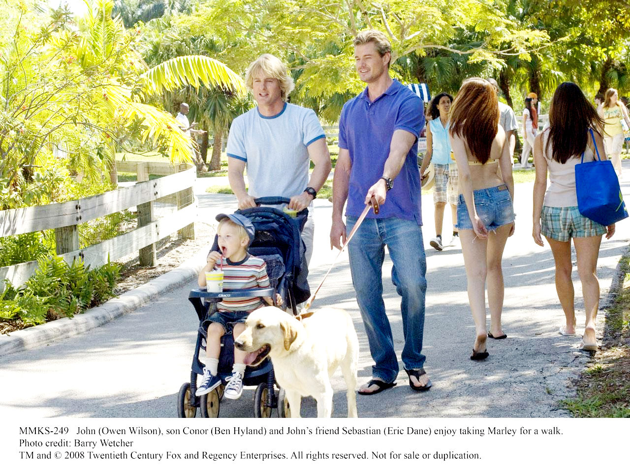 Owen Wilson, Benjamin Hyland and Eric Dane in Fox 2000 Pictures' Marley & Me (2008). Photo credit by Barry Wetcher.
