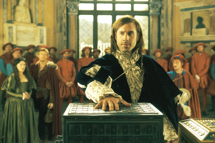 Joseph Fiennes as Bassanio in Sony Pictures Classics' The Merchant of Venice (2004)