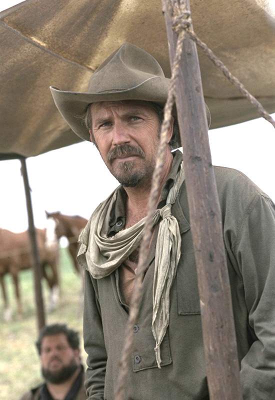 Kevin Costner as Charley Waite in Buena Vista Pictures' Open Range (2003)