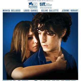 Poster of Sundance Selects' A Burning Hot Summer (2012)