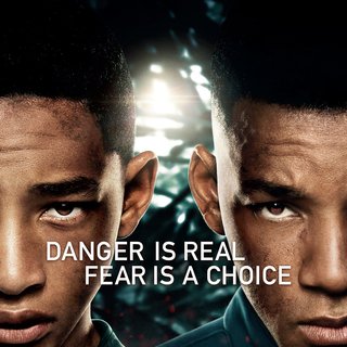Poster of Columbia Pictures' After Earth (2013)