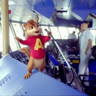 Alvin and the Chipmunks: Chip-Wrecked Picture 8