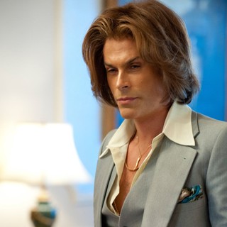 Behind the Candelabra Picture 16