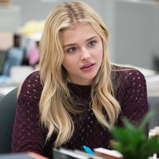 Chloe Moretz stars as Susannah Cahalan in Broad Green Pictures' Brain on Fire (2017)