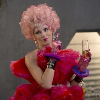 Elizabeth Banks stars as Effie Trinket in Lionsgate Films' The Hunger Games: Catching Fire (2013)