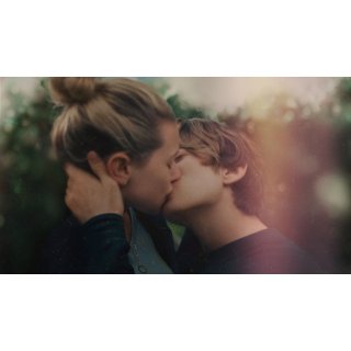 Chemical Hearts (2020)