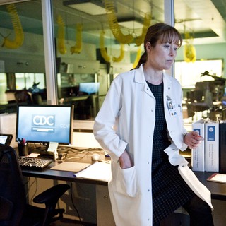 Contagion Picture 30