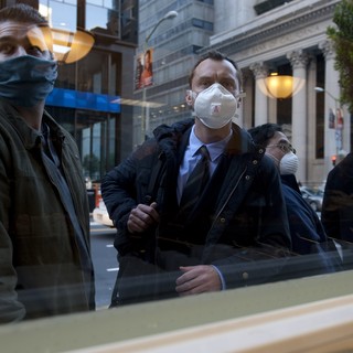 Contagion Picture 35