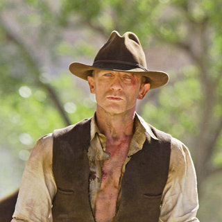 Cowboys and Aliens Picture 4
