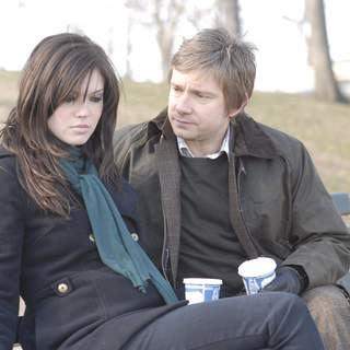 Mandy Moore as Lucy and Martin Freeman as Jeremy in Weinstein Company's Dedication (2007)