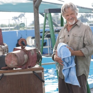 Dolphin Tale Picture 19