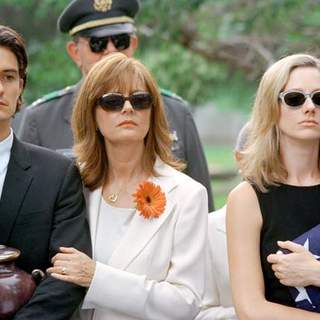 Orlando Bloom, Susan Sarandon and Judy Greer in Paramount Pictures' ELIZABETHTOWN (2005)