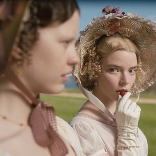 Mia Goth stars as Harriet Smith and Anya Taylor-Joy stars as Emma Woodhouse in Focus Features' Emma. (2020)
