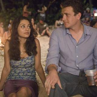 Mila Kunis as Racheal and Jason Segel as Peter Bretter in Universal Pictures' Forgetting Sarah Marshall (2008)