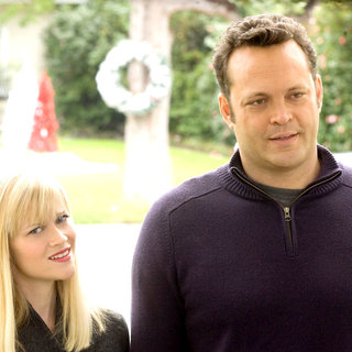 Four Christmases Picture 1