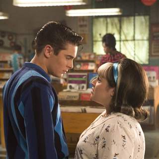 Zac Efron as Link Larkin and Nikki Blonsky as Tracy Turnblad in New Line Cinema's Hairspray (2007)