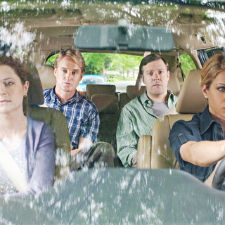 Jenna Fischer, Owen Wilson, Jason Sudeikis and Christina Applegate in New Line Cinema's Hall Pass (2011)