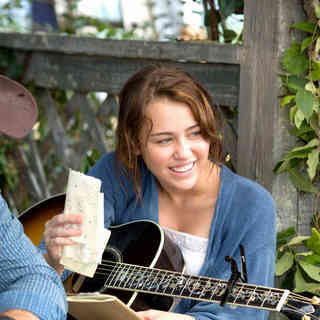 Hannah Montana: The Movie Picture 35