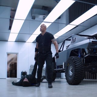 Fast & Furious Presents: Hobbs & Shaw Picture 9