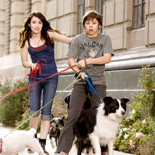 Emma Roberts stars as Andi and Jake T. Austin stars as Bruce in DreamWorks' Hotel for Dogs (2009)