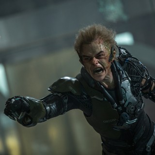 Dane DeHaan stars as Harry Osborn/Green Goblin in Columbia Pictures' The Amazing Spider-Man 2 (2014)