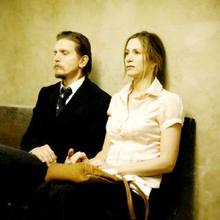 Barry Pepper stars as Rip Porter and Mira Sorvino stars as Wendy Porter in Blue Collar Releasing's Like Dandelion Dust (2009)