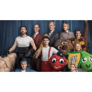 Mascots (2016)