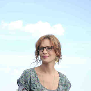 Uma Thurman stars as Eliza Welsh in Freestyle Releasing's Motherhood (2009)