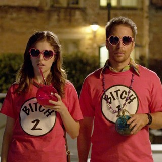 Anna Kendrick stars as Martha and Sam Rockwell stars as Mr. Right/Francis in Focus World's Mr. Right (2016)