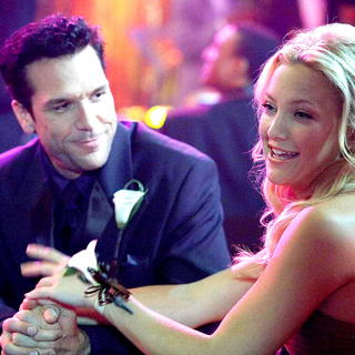 Dane Cook stars as Tank and Kate Hudson stars as Alexis in Lions Gate Films' My Best Friend's Girl (2008). Photo credit by Claire Folger.