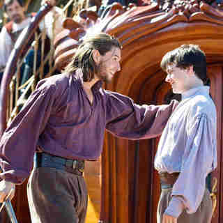 Ben Barnes stars as King Caspian and Skandar Keynes stars as Edmund Pevensie in Fox Walden's The Chronicles of Narnia: The Voyage of the Dawn Treader (2010)